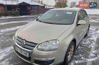 Седан Volkswagen Jetta 2008 в Киеве