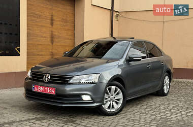 Седан Volkswagen Jetta 2016 в Ужгороде