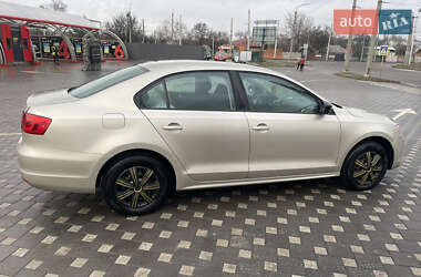 Седан Volkswagen Jetta 2012 в Полтаве