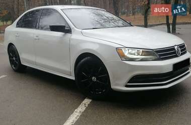 Седан Volkswagen Jetta 2015 в Івано-Франківську