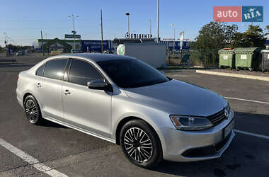 Седан Volkswagen Jetta 2013 в Одесі