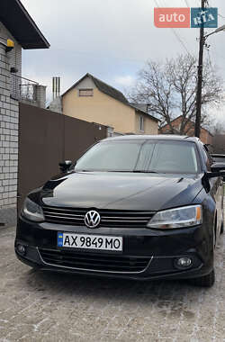 Седан Volkswagen Jetta 2013 в Харькове