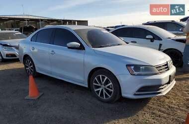 Седан Volkswagen Jetta 2017 в Хмельницком