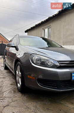 Універсал Volkswagen Jetta 2014 в Тростянці