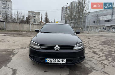 Седан Volkswagen Jetta 2011 в Дніпрі