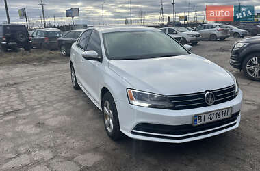 Седан Volkswagen Jetta 2015 в Полтаві