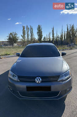 Седан Volkswagen Jetta 2012 в Кривому Розі