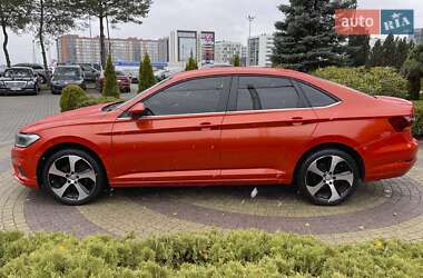 Седан Volkswagen Jetta 2018 в Львові