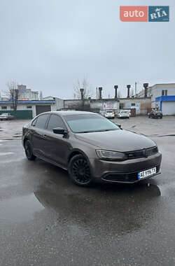 Седан Volkswagen Jetta 2012 в Черкассах