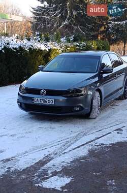 Седан Volkswagen Jetta 2012 в Христинівці