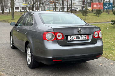 Седан Volkswagen Jetta 2007 в Хмельницькому