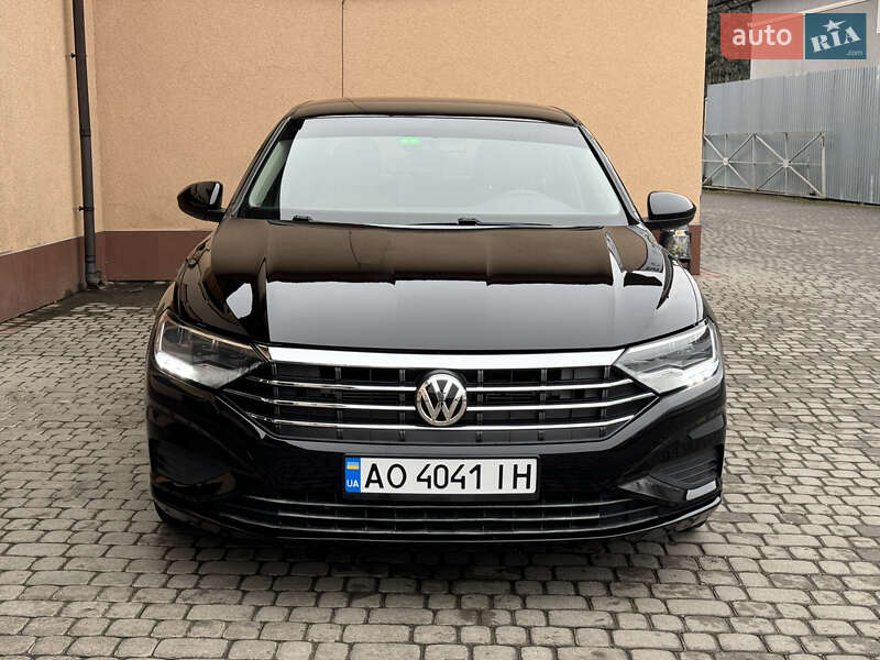 Седан Volkswagen Jetta 2019 в Ужгороді фото 15 Седан Volkswagen Jetta 2019 в Ужгороді