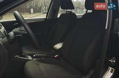 Седан Volkswagen Jetta 2016 в Миколаєві