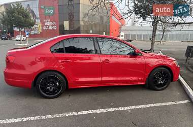 Седан Volkswagen Jetta 2013 в Одесі