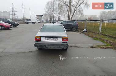 Седан Volkswagen Jetta 1987 в Києві