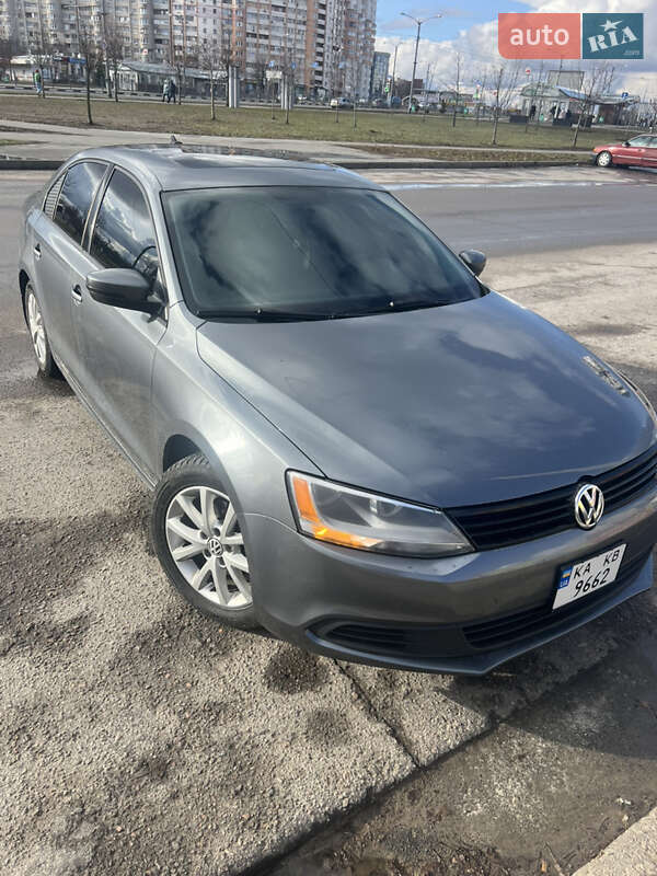 Седан Volkswagen Jetta 2011 в Харькове