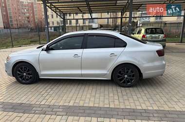 Седан Volkswagen Jetta 2013 в Одессе