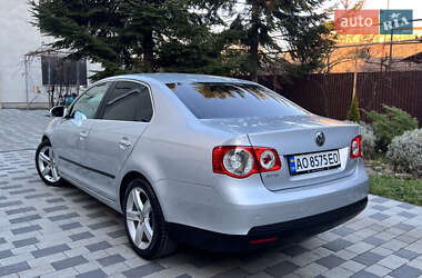 Седан Volkswagen Jetta 2007 в Мукачево