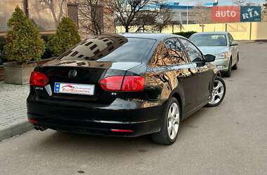 Седан Volkswagen Jetta 2010 в Одесі