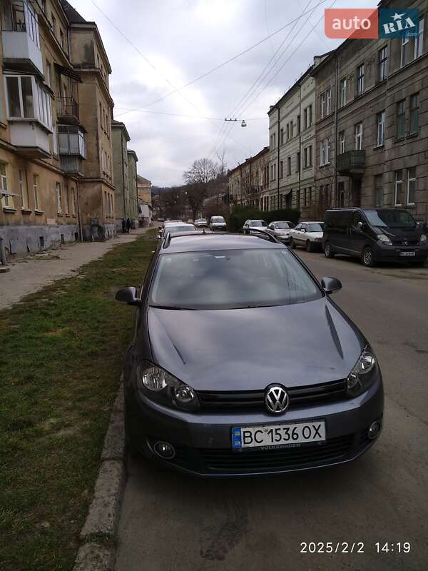 Универсал Volkswagen Jetta 2013 в Львове
