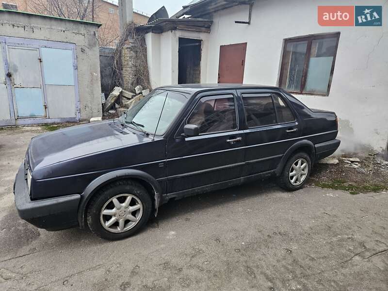 Седан Volkswagen Jetta 1988 в Києві