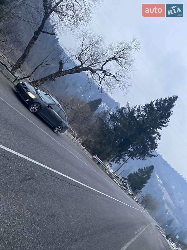 Седан Volkswagen Jetta 2012 в Киеве фото 4 Седан Volkswagen Jetta 2012 в Киеве