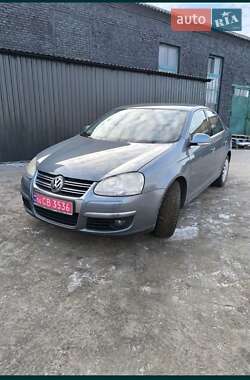 Седан Volkswagen Jetta 2006 в Гадячі