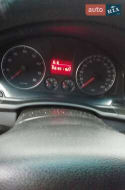 Седан Volkswagen Jetta 2006 в Шумске