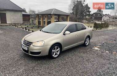 Седан Volkswagen Jetta 2007 в Рокитном