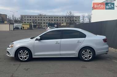 Седан Volkswagen Jetta 2017 в Києві