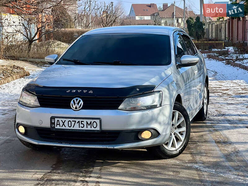 Седан Volkswagen Jetta 2011 в Харкові