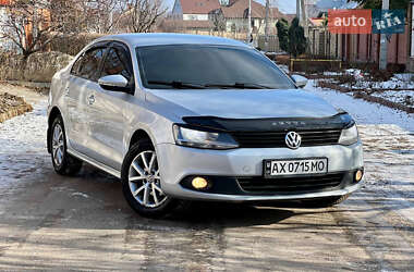 Седан Volkswagen Jetta 2011 в Харкові