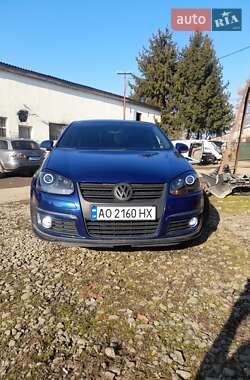 Седан Volkswagen Jetta 2005 в Хусті