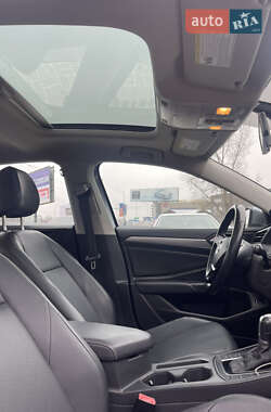 Седан Volkswagen Jetta 2018 в 
