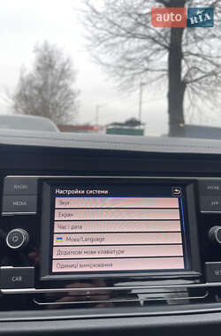 Седан Volkswagen Jetta 2018 в 