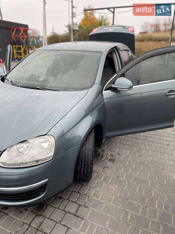 Volkswagen Jetta 2009