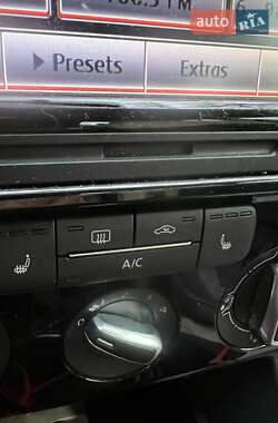 Седан Volkswagen Jetta 2015 в 