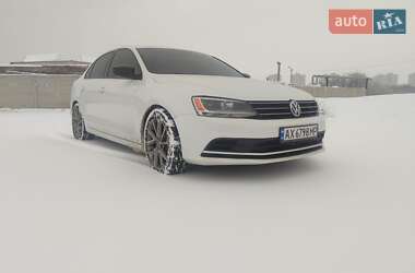 Седан Volkswagen Jetta 2015 в Харькове