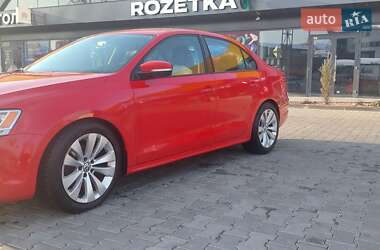 Седан Volkswagen Jetta 2012 в Києві