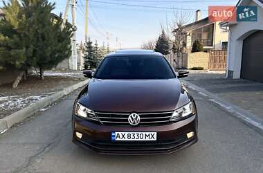 Седан Volkswagen Jetta 2016 в Харкові