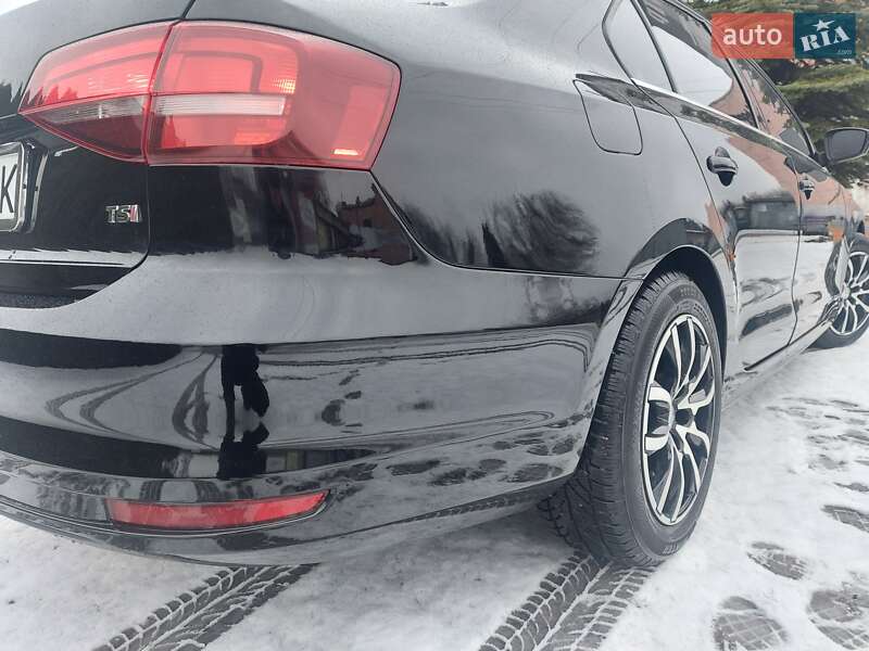 Седан Volkswagen Jetta 2017 в Шептицькому