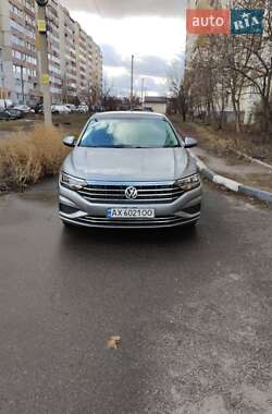 Седан Volkswagen Jetta 2020 в Харькове