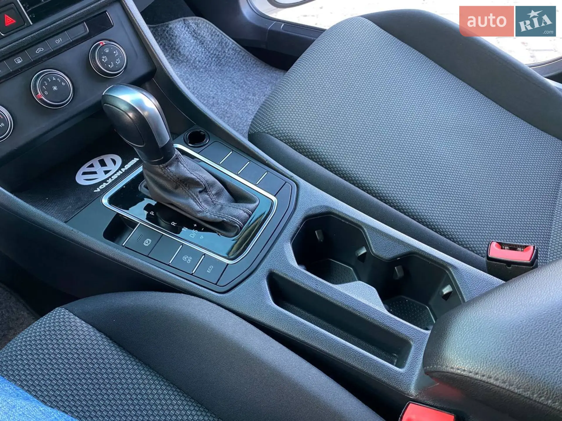 2018 Volkswagen Jetta - мініатюра 29