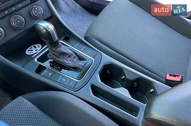 Седан Volkswagen Jetta 2018 в 