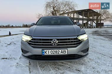 Седан Volkswagen Jetta 2019 в Украинке