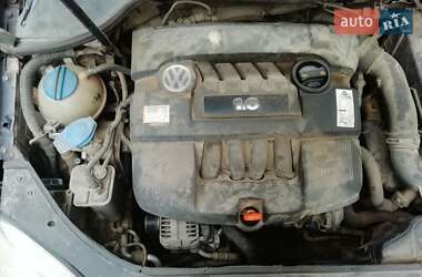 Седан Volkswagen Jetta 2006 в Шумске