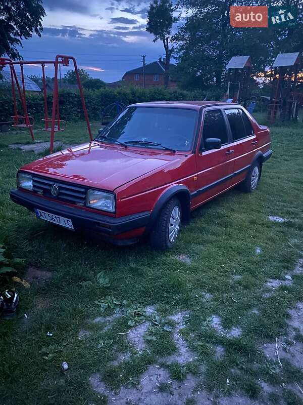 Седан Volkswagen Jetta 1988 в Рогатине