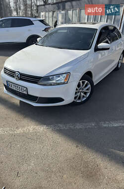 Седан Volkswagen Jetta 2012 в Харькове