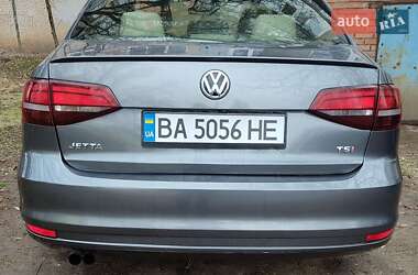 Седан Volkswagen Jetta 2015 в Кропивницькому