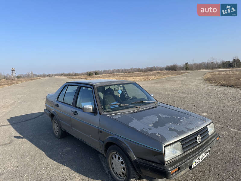 Седан Volkswagen Jetta 1989 в Ратным
